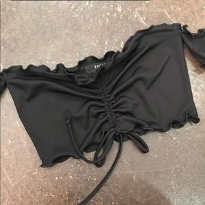 Black crop too scrunched